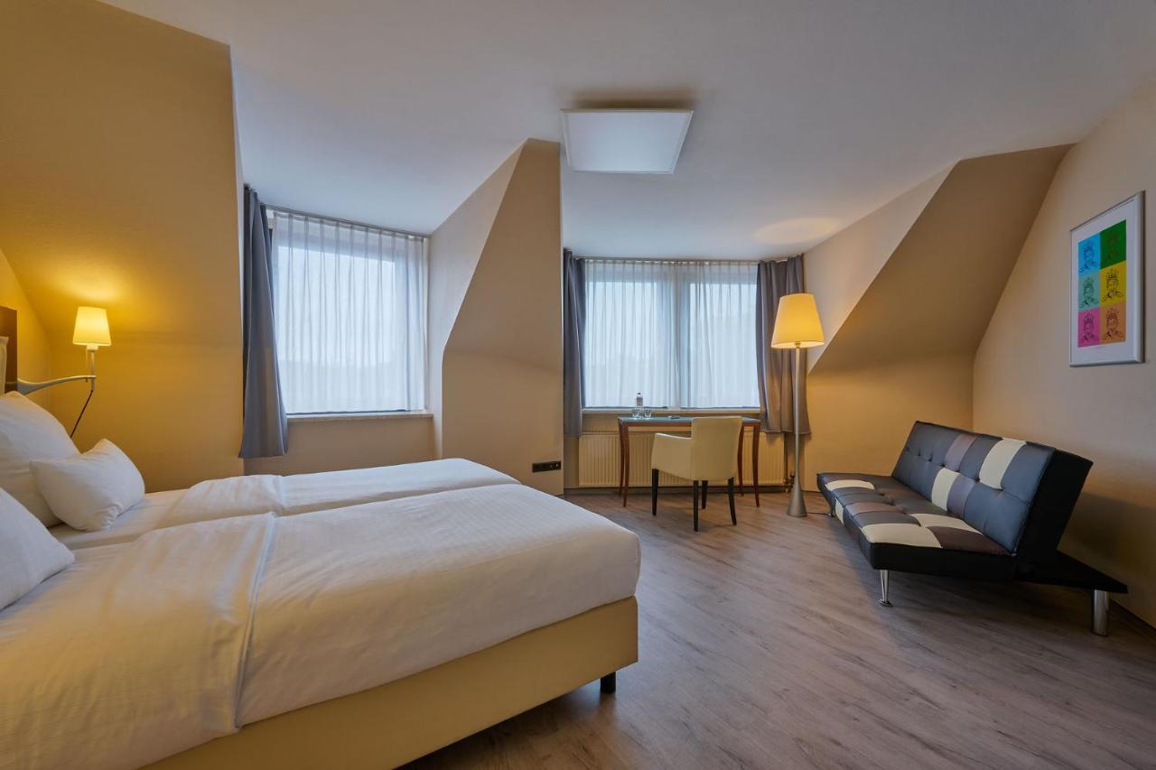 Cityhotel Kaiser Karl Aachen Exterior photo