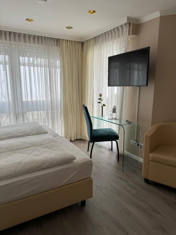 Cityhotel Kaiser Karl Aachen Exterior photo
